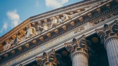 Financial Regulation and Systemic Risk: Lessons from Past Crises