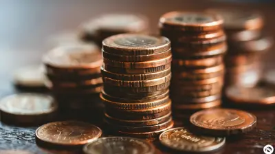 The Pros and Cons of Refinancing in Changing Interest Rate Markets