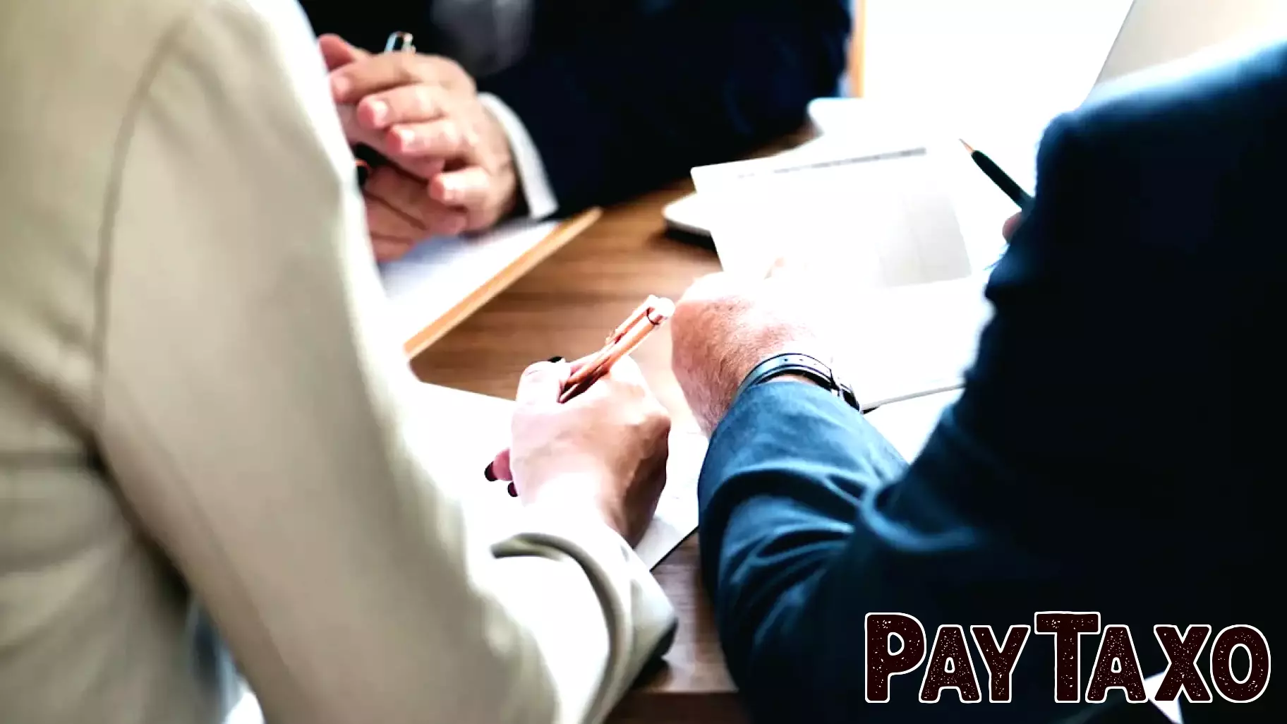 Aichi Financial Group (TSE:7389) Stock Seems About Right At Current Earnings