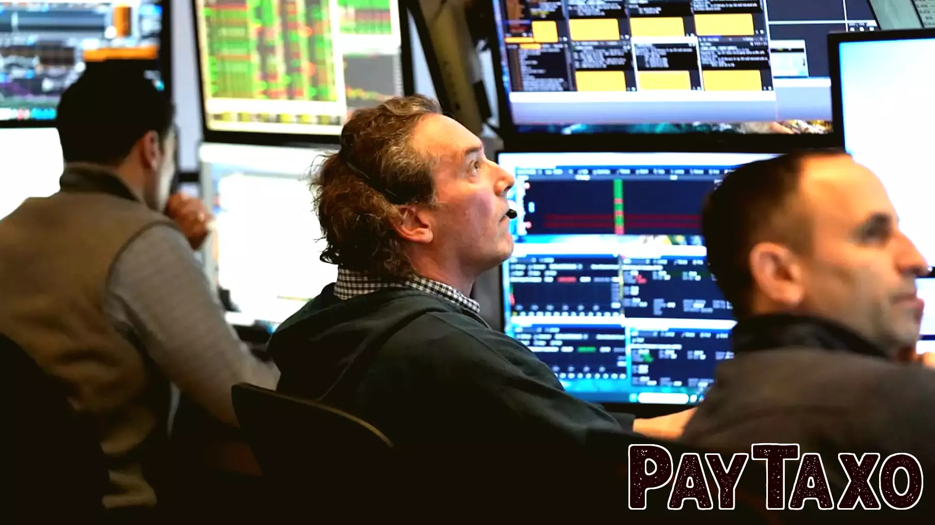 US Stock Markets Surge Following Fed's Decision to Maintain Interest Rates