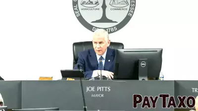City Council rejects first reading of budget, amendment approved to finance Ajax Turner non-profit