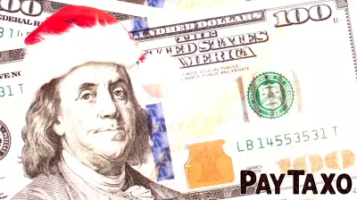 Expert Tips for Saving Money During the Holiday Season